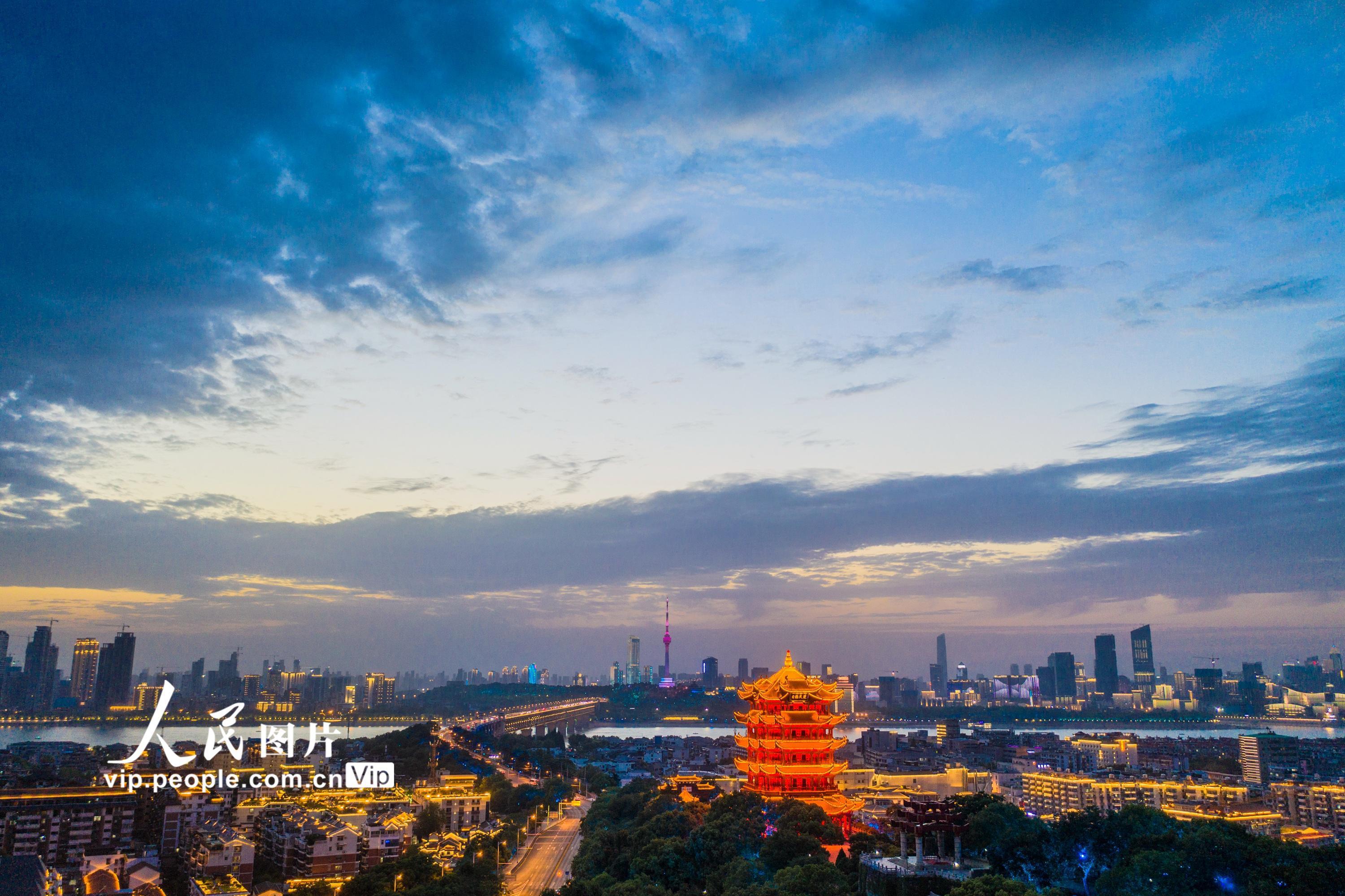 长江之滨,湖北的文化与自然奇观探秘